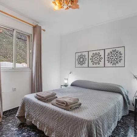 Дом отдыха Casa Haroldo - Private Pool - Sea & Mountain Views *