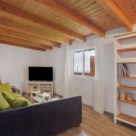 펜션 Casa Haroldo - Private Pool - Sea & Mountain Views