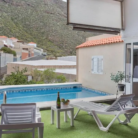 Casa Haroldo Holiday home *