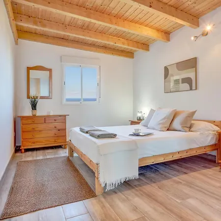 Casa Haroldo - Private Pool - Sea & Mountain Views *
