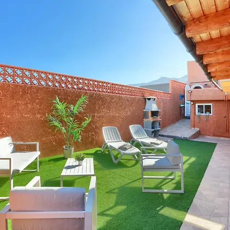 Casa Haroldo - Private Pool - Sea & Mountain Views 칸델라리아