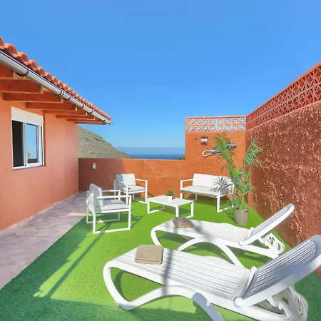 Casa Haroldo - Private Pool - Sea & Mountain Views 펜션