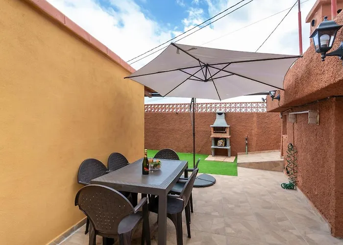 Casa Haroldo - Private Pool - Sea & Mountain Views Vakantiehuis