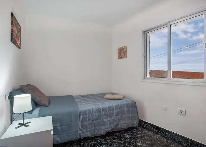 Vakantiehuis Casa Haroldo - Private Pool - Sea & Mountain Views *