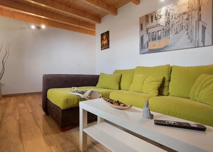 Casa Haroldo - Private Pool - Sea & Mountain Views Vakantiehuis *